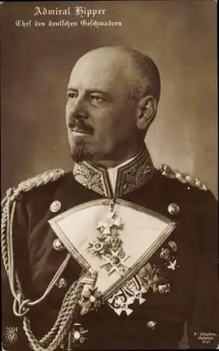 Ak Admiral Franz von Hipper, Chef des deutschen Geschwaders, Portrait in Uniform, Orden