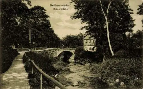 Ak Seifhennersdorf in der Oberlausitz Sachsen, Bräuerbrücke