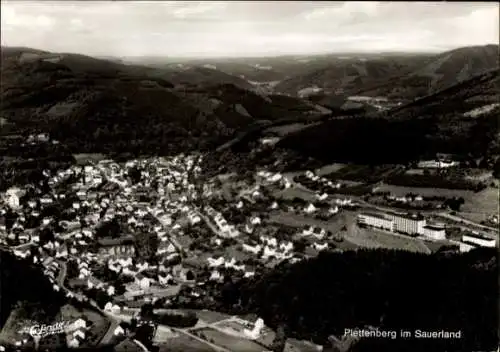 Ak Plettenberg im Sauerland Westfalen, Panorama, Gebirge