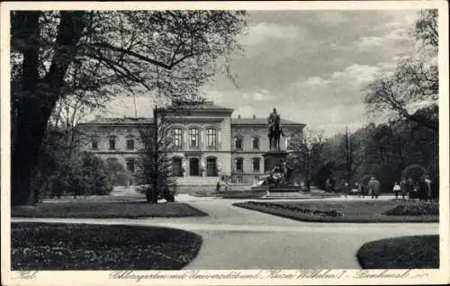 Ak Kiel Schleswig Holstein, Schlossgarten mit Universität und Kaiser-Wilhelm Denkmal