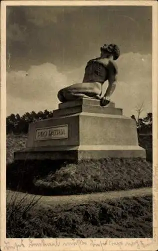 Ak Grafenwöhr in der Oberpfalz Bayern, Gefangenen-Denkmal