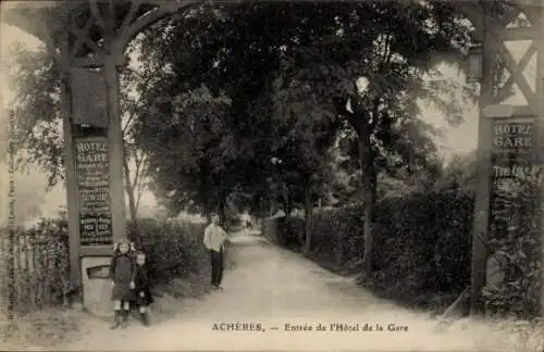 Ak Achères Yvelines, Eingang zum Hôtel de la Gare