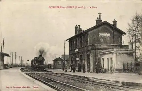 Ak Bonnieres-sur-Seine Yvelines, La Gare