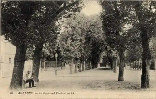 Ak Auxerre Yonne, Boulevard Vauban