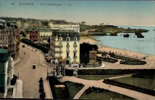 Ak Biarritz Pyrénées Atlantiques, Vue generale, Plage