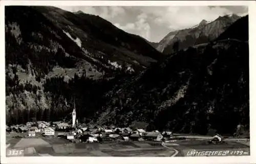 Foto Ak Längenfeld in Tirol, Gesamtansicht