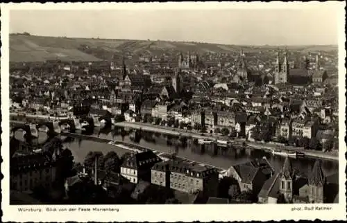 Ak Würzburg am Main Unterfranken,  Blick von der Feste Marienberg