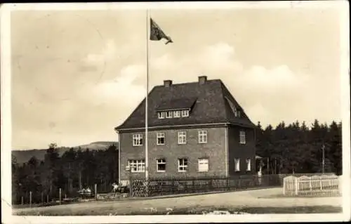 Ak Schmiedefeld am Rennsteig Suhl Thüringen, Jugendherberge, Eigenheim des Gaues