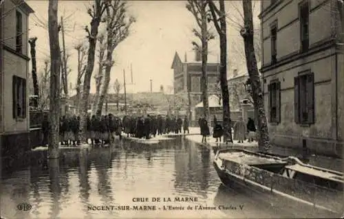 Ak Nogent sur Marne Val de Marne, Entree de l'Avenue Charles V