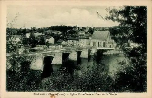 Ak Saint Junien Haute Vienne, Eglise Notre Dame, Pont sur la Vienne