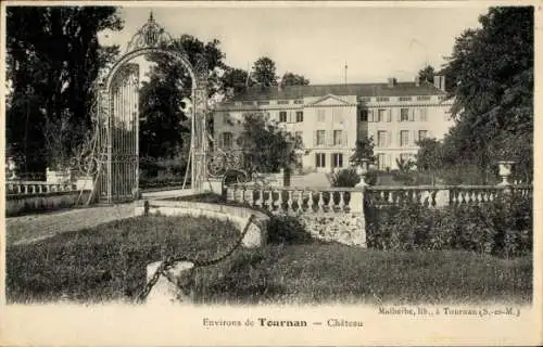 Ak Tournan en Brie Seine et Marne, Schloss