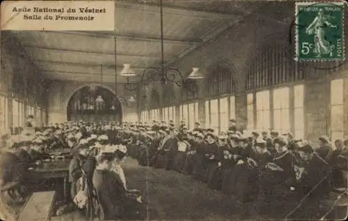 Ak Le Vésinet Yvelines, Nationalasyl, Promenoir-Saal