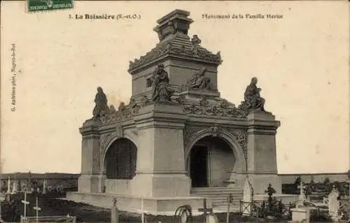 Ak La Boissière Yvelines, Denkmal der Familie Hériot