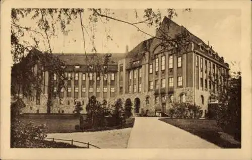 Ak Berlin Weißensee, Realgymnasium, Woelckpromenade