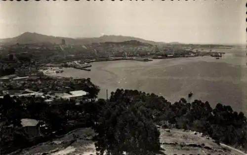 Ak Vigo Galicien Spanien, Gesamtansicht, Hafen