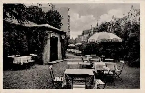 Ak Magdeburg an der Elbe, Freddrichs Gaststätten, Terrasse, Gr. Diesdorfer Str. 254