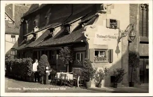 Ak Nürnberg in Mittelfranken, Bratwurstglöcklein, erbaut 1313