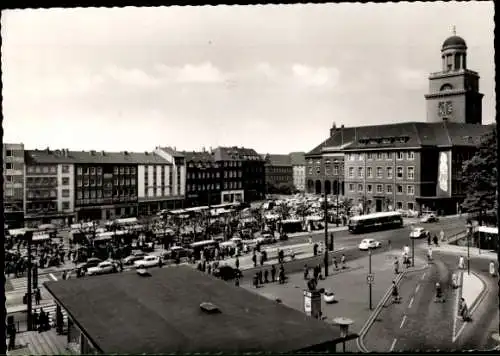 Ak Witten Ruhr, belebter Marktplatz mit Rathaus