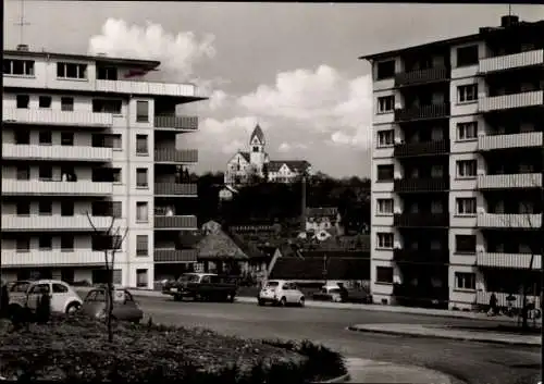 Ak Kelkheim im Taunus, Hochhäuser, Blick zum Kloster