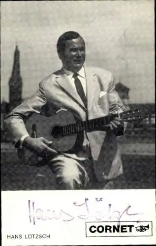 Ak Schauspieler Hans Lötzsch, Portrait, Autogramm, Sänger, Gitarre