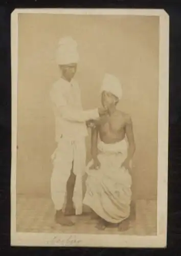 Malaysia - Originalphotographie - August Sachtler, um 1864 - Penang, Barbier bei der Arbeit