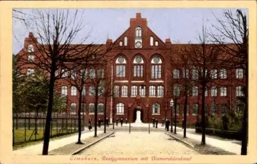 Passepartout Ak Elmshorn in Schleswig Holstein, Blick auf das Realgymnasium mit Bismarckdenkmal