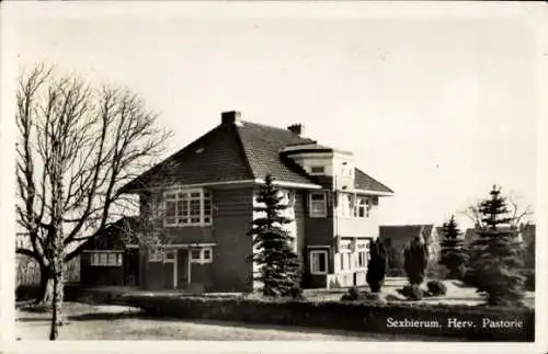 Ak Sexbierum Seisbierrum Friesland Niederlande, Herv. Pfarrhaus