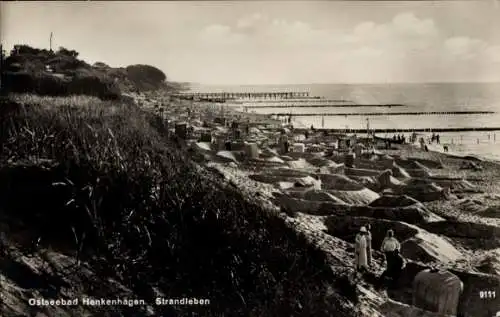 Ak Ustronie Morskie Henkenhagen Pommern, Strandleben