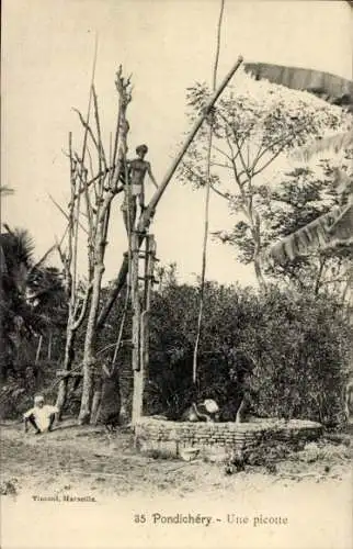 Ak Pondichery Indien, Une picotte, Ziehbrunnen