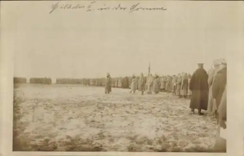 Foto Ak Kriegsschauplatz Somme, Kaiser Wilhelm II. beim Truppenbesuch