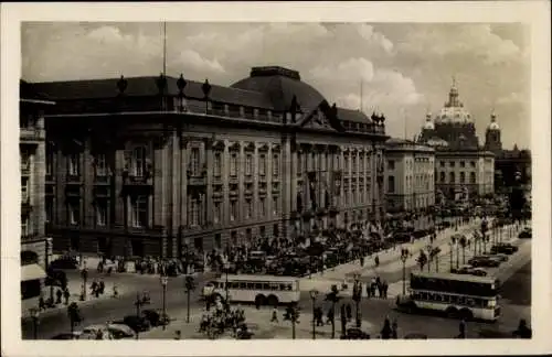 Ak Berlin Mitte, Unter den Linden, Staatsbibliothek