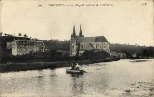 Ak La Chapelle sur Vire Troisgots Manche, Hotellerie, Ruderboot