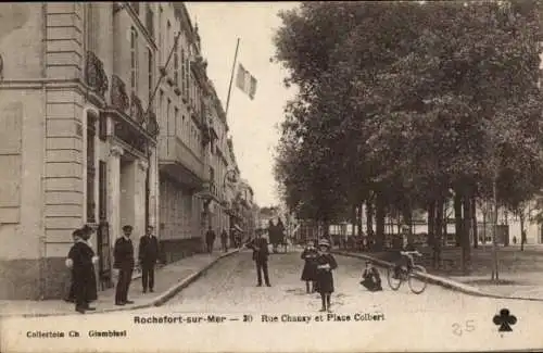 Ak Rochefort sur Mer Charente Maritime, Rue Chanzy und Place Colbert