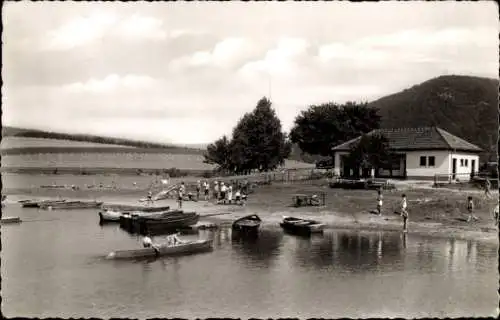 Ak Heringhausen Waldeck Upland in Hessen, Strandhalle am Diemelsee