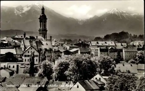 Ak Traunstein in Oberbayern, Teilansicht, Kirchturm, Hochfelln, Hochgath