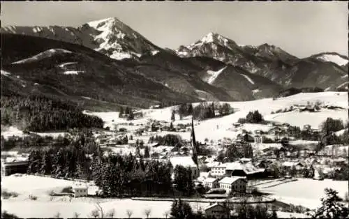 Ak Siegsdorf in Oberbayern, Panorma, Hochfelln, Hochgern, Winter