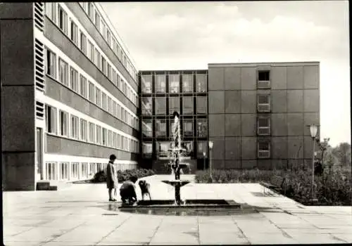 Ak Glauchau in Sachsen, Ingenieurschule für Anlagenbau, Bettenhäuser