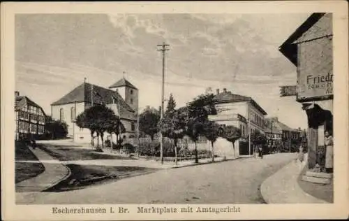 Ak Eschershausen in Niedersachsen, Marktplatz, Amtsgericht