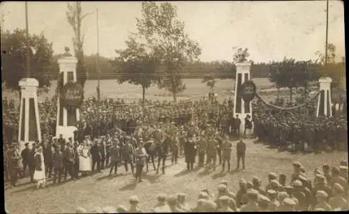 Foto Ak Lagerlechfeld Graben Schwaben, Truppenübungsplatz Lager Lechfeld, Kriegsrückkehrer