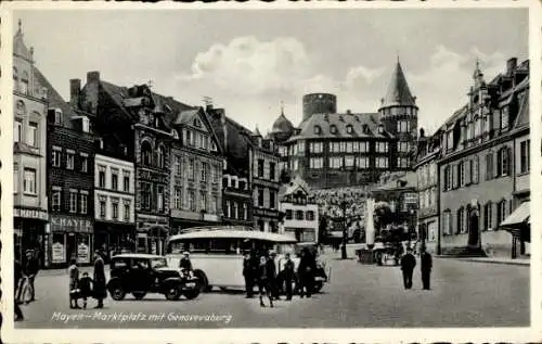 Ak Mayen in der Eifel, Marktplatz, Genovevaburg