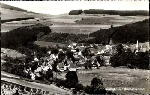 Ak Assinghausen Olsberg im Sauerland, Panorama vom Ort