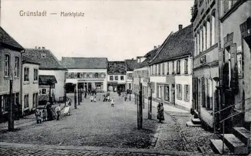 Ak Grünstadt in der Pfalz, Marktplatz