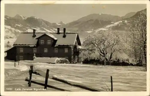 Ak Sigiswang Ofterschwang im Allgäu, Café-Pension Sigisfried, Winter