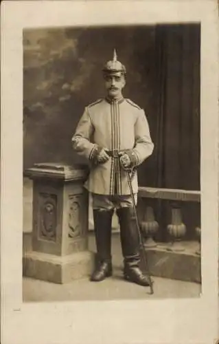 Foto Ak Brandenburg an der Havel, Deutscher Soldat in Uniform, Portrait