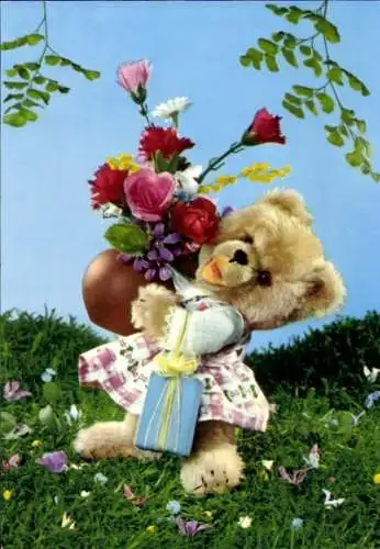 Ak Teddybär, Teddyfrau mit Blumen und Geschenk