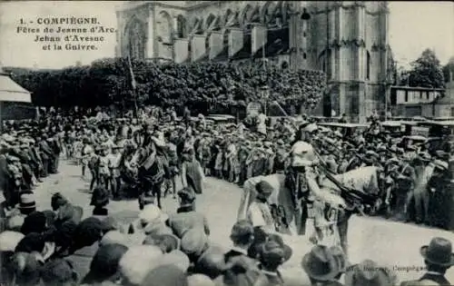 Ak Compiègne Oise, Fetes de Jeanne d'Arc, Jehan d'Avesne et la Guivre