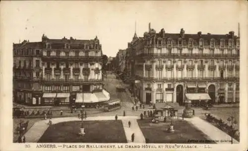 Ak Angers Maine et Loire, Place du Ralliement, Grand Hotel, Rue d'Alsace, Straßenbahn