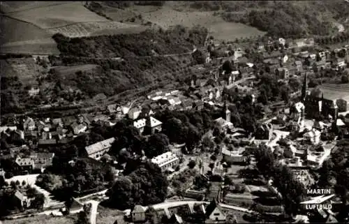 Ak Burgbrohl Rheinland Pfalz, Burgkloster, Fliegeraufnahme