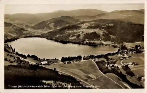 Ak Titisee Neustadt im Breisgau Hochschwarzwald, Luftbild, See, Feldberg