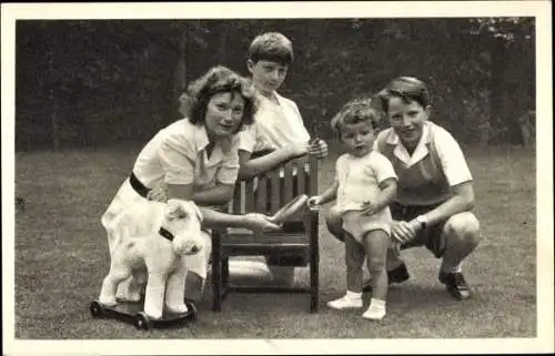 Ak Adel Belgien, Prinzessin Josephine Charlotte, Prinz Alexander Emmanuel, Albert, Spielzeug